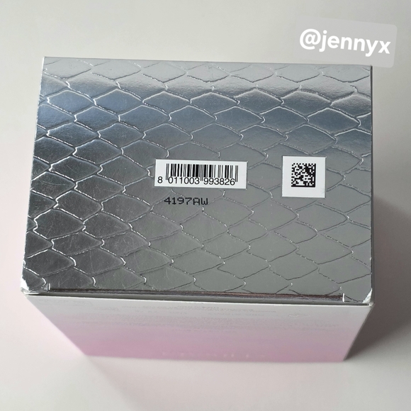 Versace Bright Crystal Eau de Toilette 3.0 fl oz - Picture 6 of 12